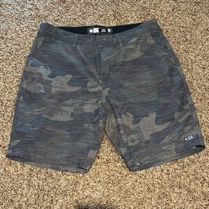 Salty Crew Camo Hybrid Shorts - Gray and Green